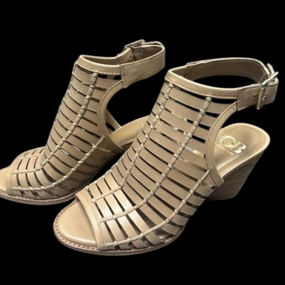 GB Gianni Bini Tan Caged Wedge Sandals size 7.5 - Picture 2 of 7